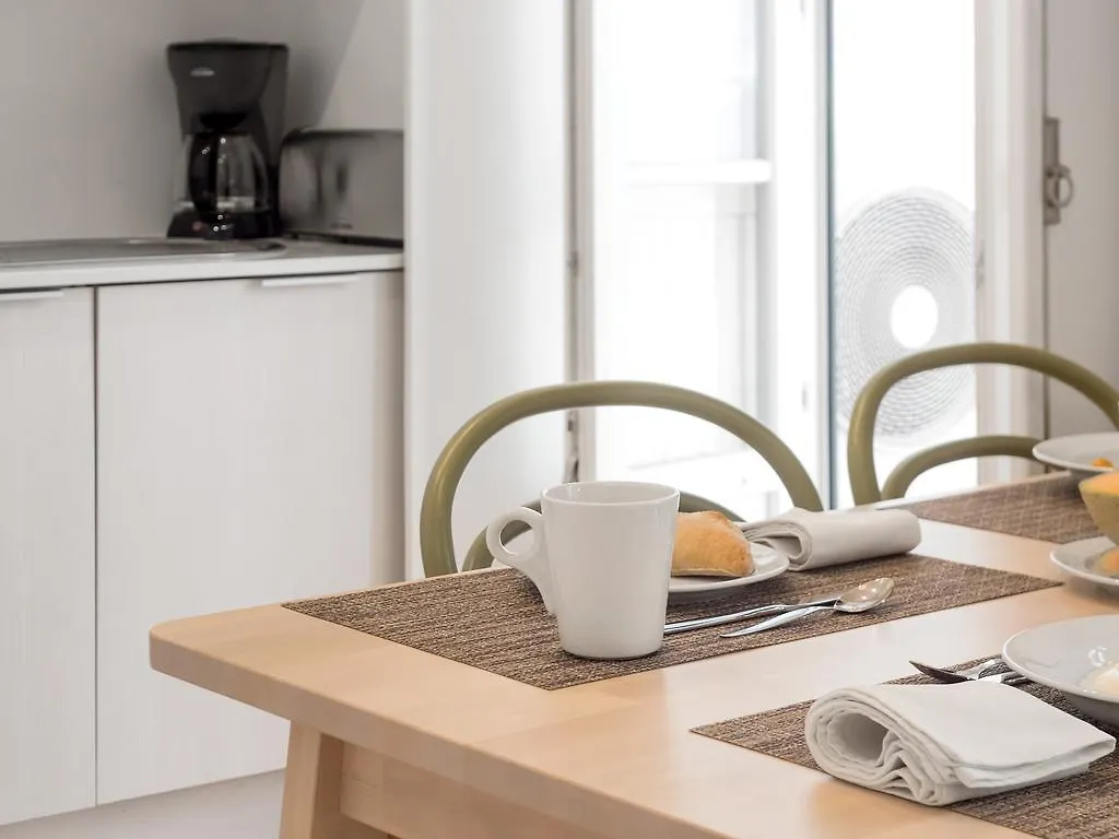 Lisbon Serviced Apartments - Castelo S. Jorge 0*,